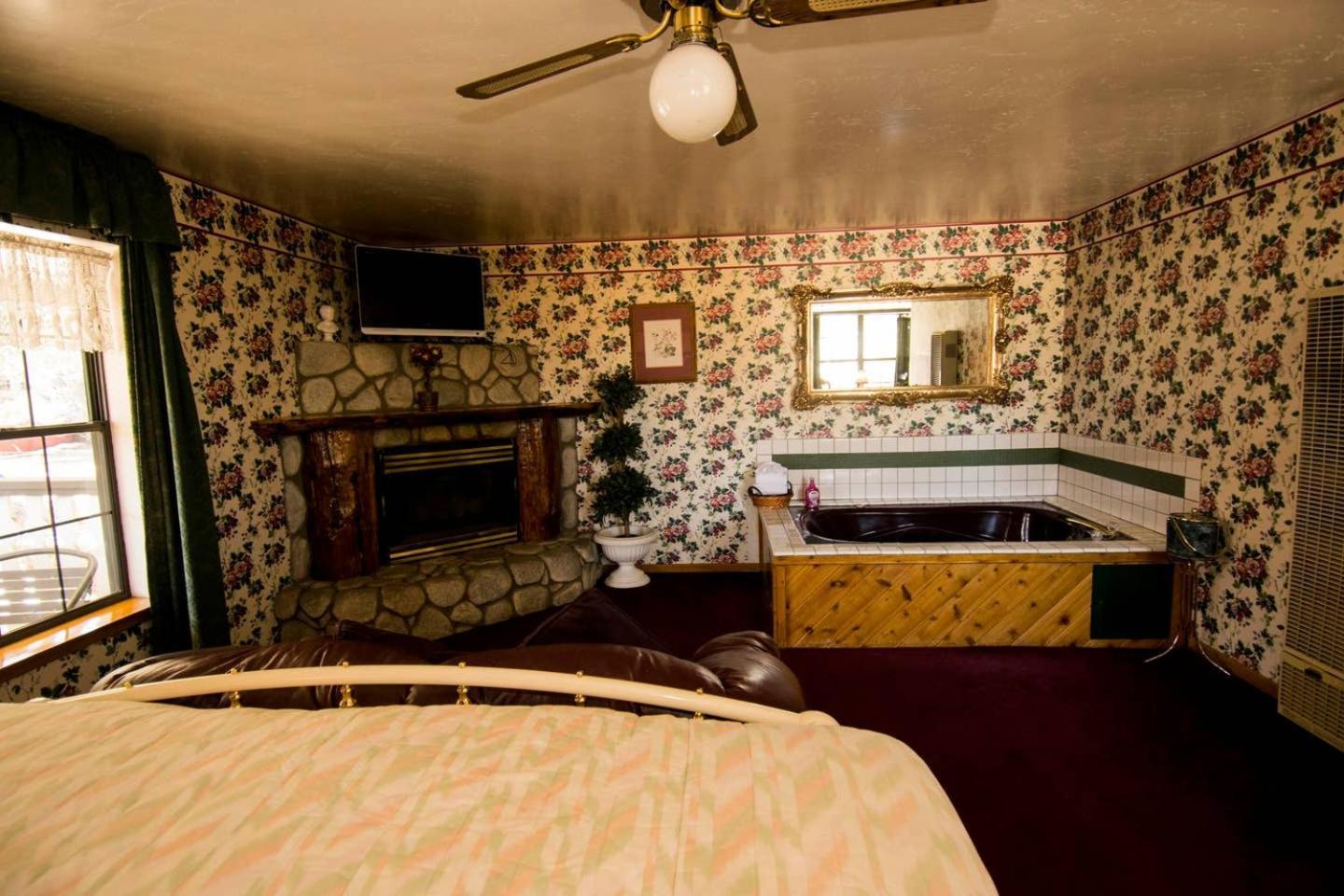 Black Forest Lodge Биг Бэар Лейк Экстерьер фото